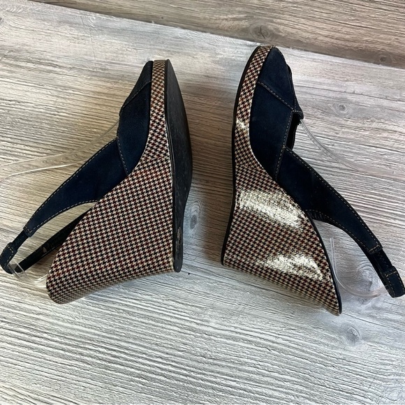 Tommy Hilfiger Vivienne wedge navy suede gingham sling peep toe sandals size 7 - Picture 9 of 14